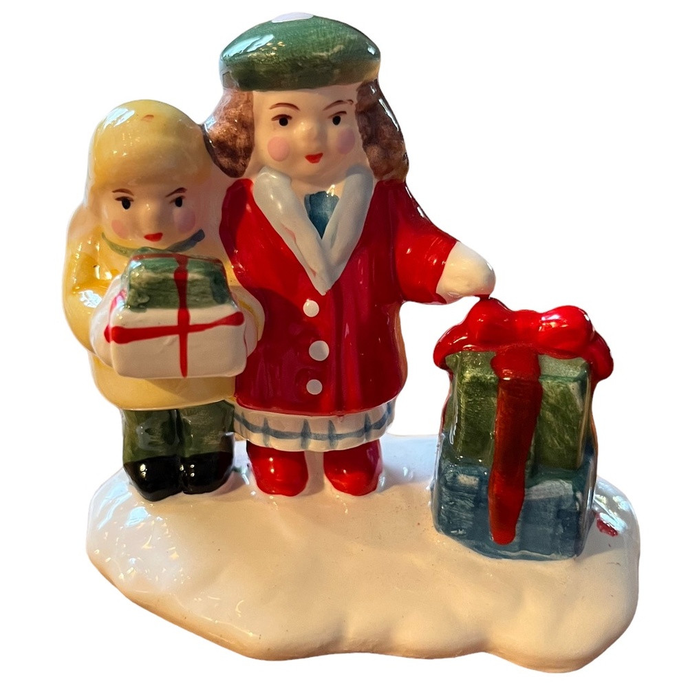 Dept. 56 Shopping Girls with Presents Original Snow Village Figurine 3" Tall EUC
